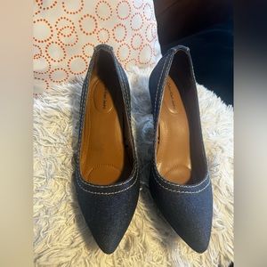 Calvin Klein jeans kitten heels size 7